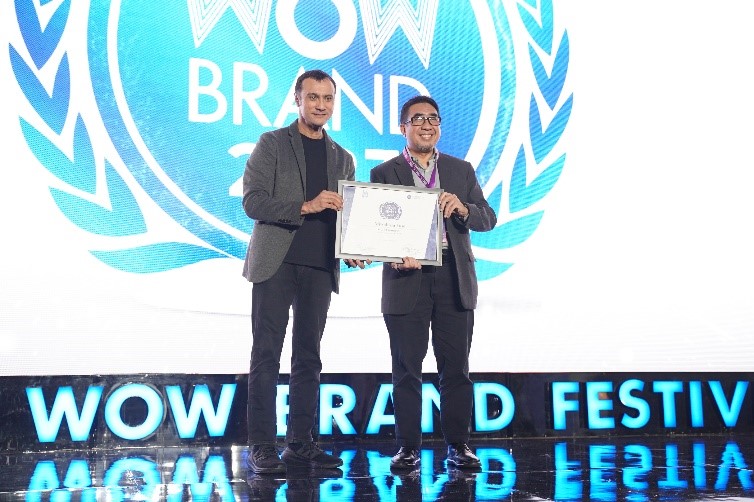 Mitsubishi FUSO Raih Gold Champion Indonesia WOW Brand 2023, Kategori Commercial Vehicle (Kendaraan Niaga)