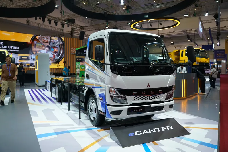 Mitsubishi Fuso Hadirkan Next Generation eCanter di GIIAS 2023