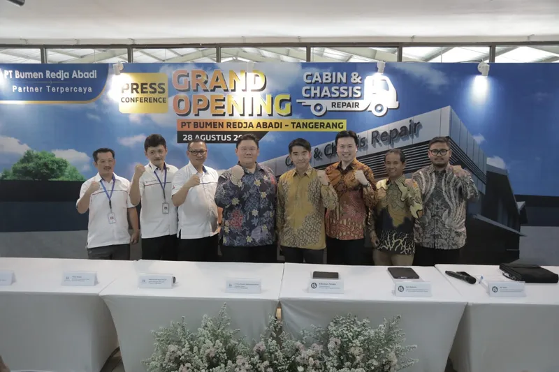 Mitsubishi Fuso di Indonesia Meresmikan Layanan Cabin & Chassis Repair Resmi Yang Pertama Untuk Kendaraan Niaga