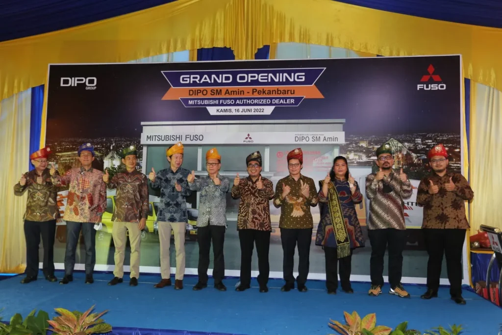 Siap Untuk Euro4 FUSO Membuka Dealer 3S Baru di wilayah Banjarmasin