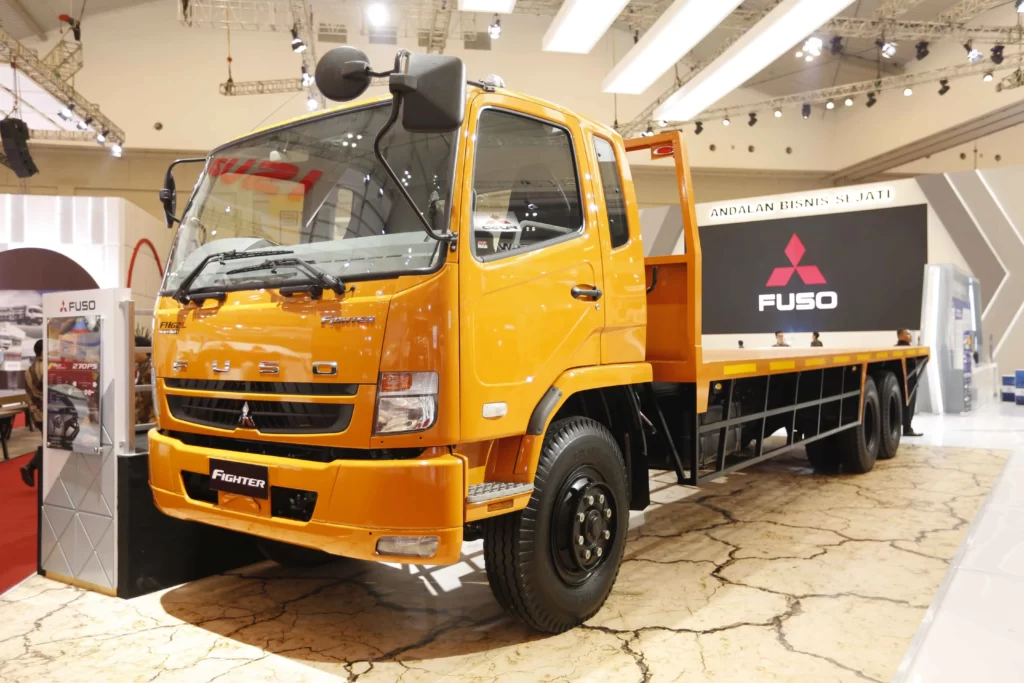 Mitsubishi Fuso Dominasi Pasar Kendaraan Niaga di Tahun 2019